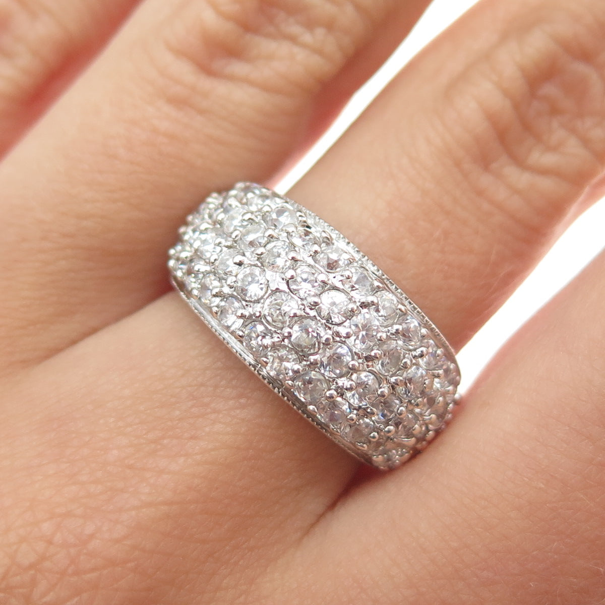 925 Sterling Silver Round-Cut C Z Cluster Ring Size 7