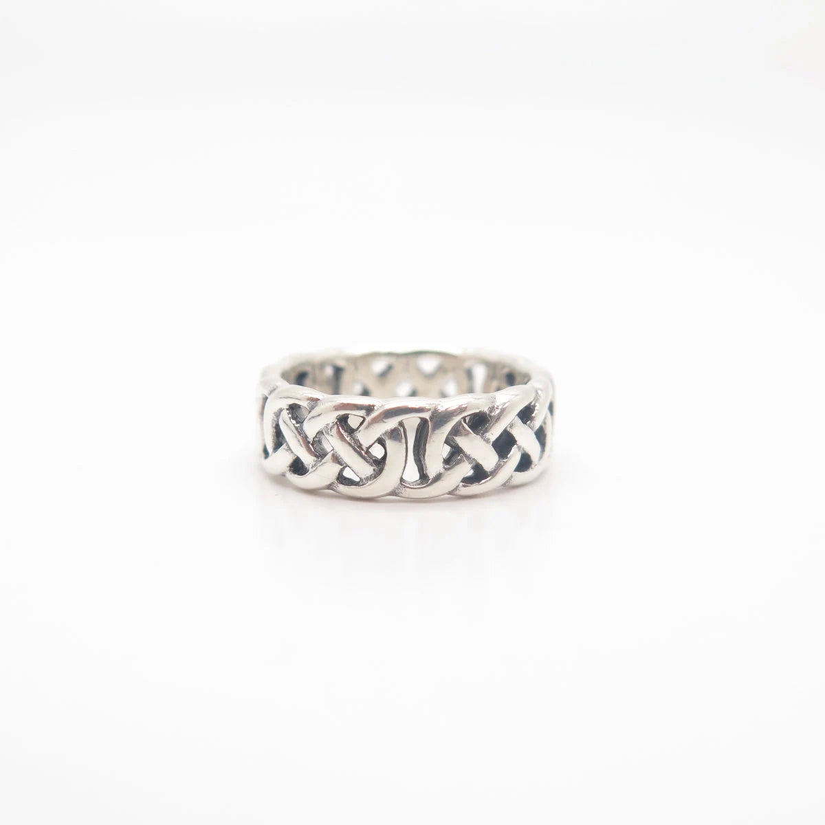 925 Sterling Silver Vintage Celtic Band Ring Size 5