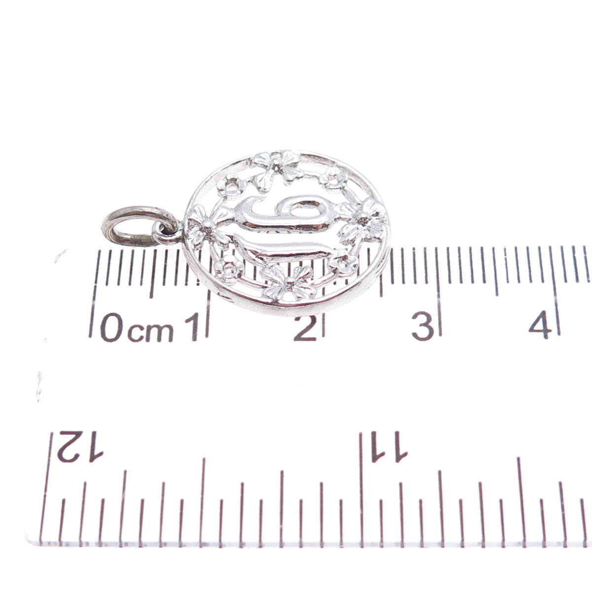 925 Sterling Silver Vintage Sweet 16 Flower Blossom Minimalist Charm Pendant