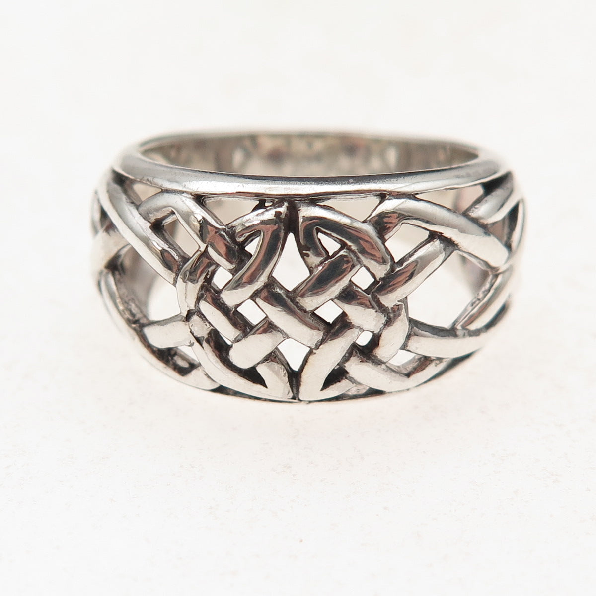 925 Sterling Silver Vintage Celtic Trinity Knot Oxidized Ring Size 7