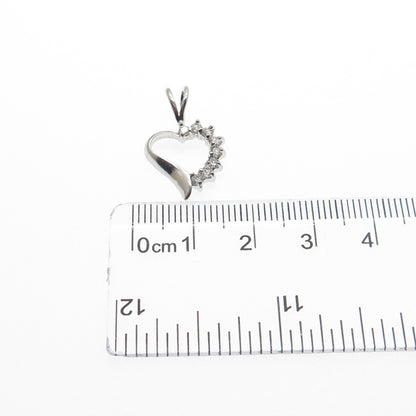 925 Sterling Silver Round-Cut C Z Heart Minimalist Charm Pendant