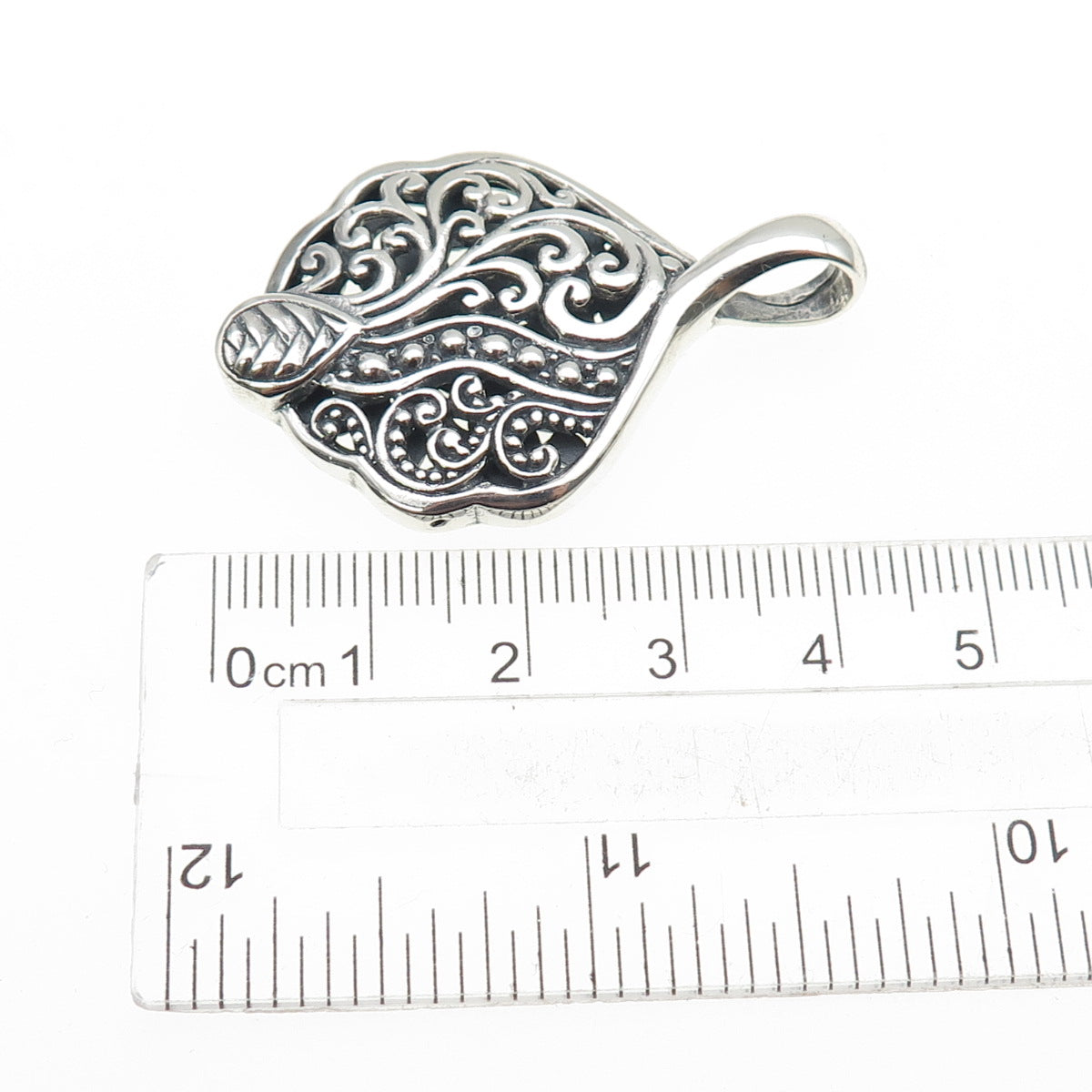 925 Sterling Silver Vintage Modernist Scroll Oxidized Charm Pendant