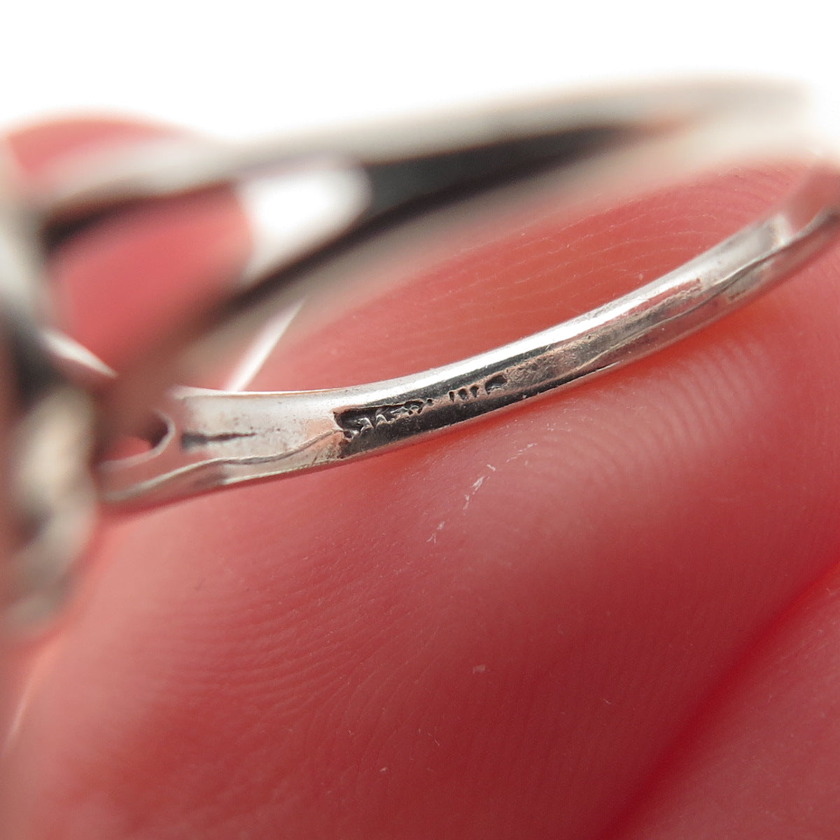 925 Sterling Silver Vintage Southwestern Black Onyx Tribal Ring Size 4