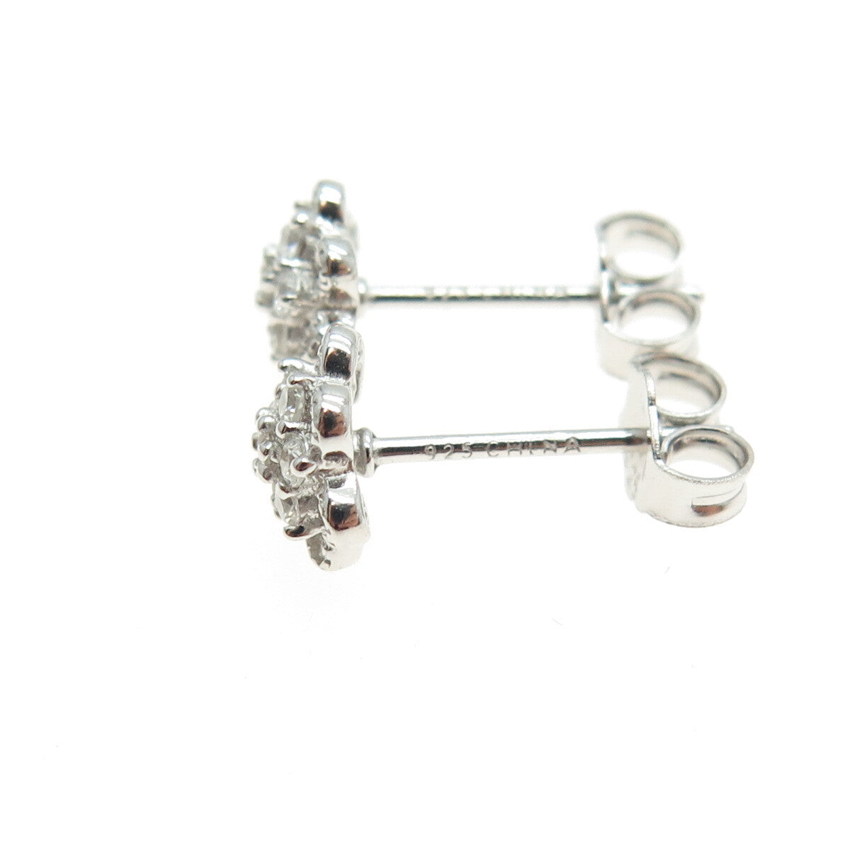 925 Sterling Silver Round-Cut Shaped C Z Stud Earrings