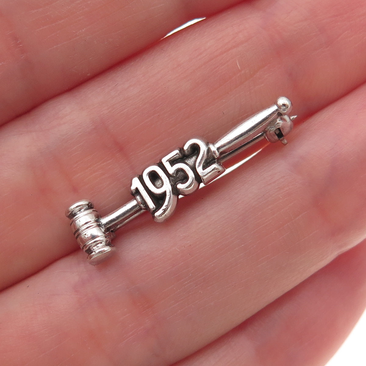925 Sterling Silver Vintage 1952 Judge Gavel Oxidized Pin Brooch