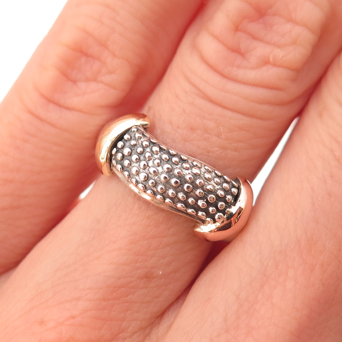 925 Sterling Silver 14K Gold Vintage Dotted Modernist Oxidized Wavy Ring Size 6