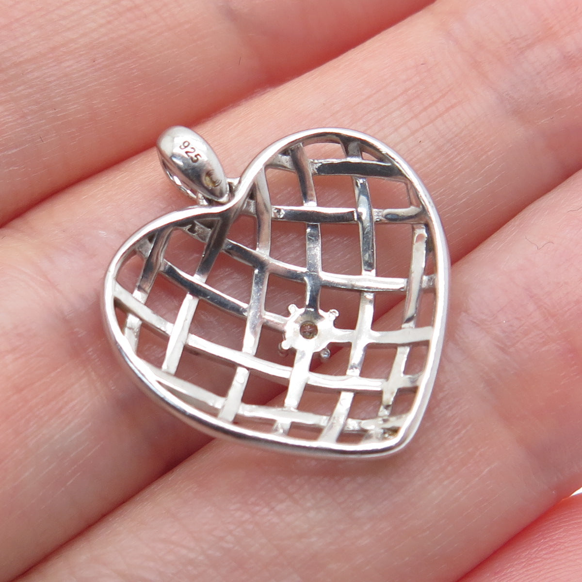 925 Sterling Silver Round-Cut C Z Woven Heart Minimalist Charm Pendant