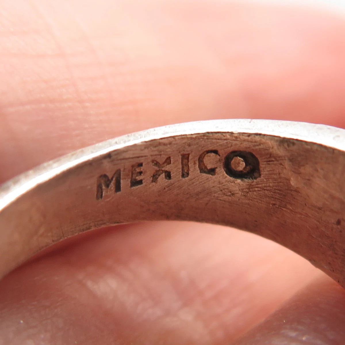 925 Sterling Silver Vintage Mexico Ribbed Ring Size 7.5