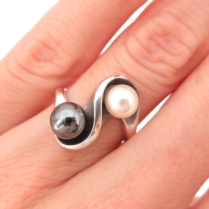 925 Sterling Silver Vintage Real Pearl & Hematite Modernist Ring Size 4.75