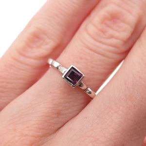 925 Sterling Silver Vintage Real Tourmaline Oxidized Ring Size 4.75