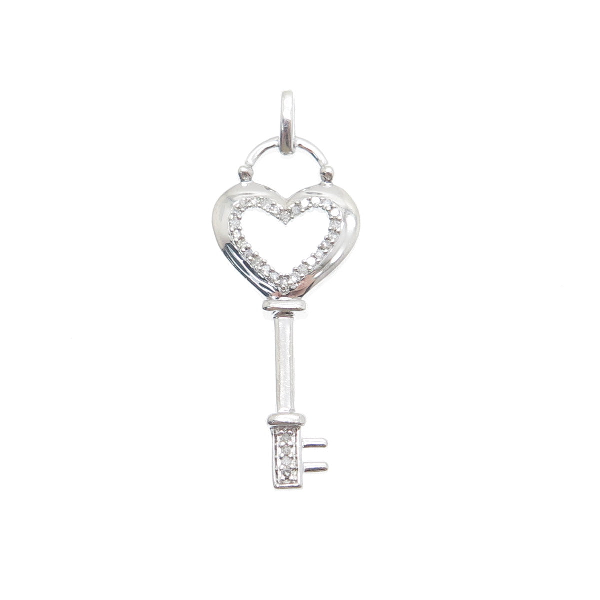 HN HENG NGAI 925 Sterling Silver Real Round-Cut Diamond Heart Key Charm Pendant