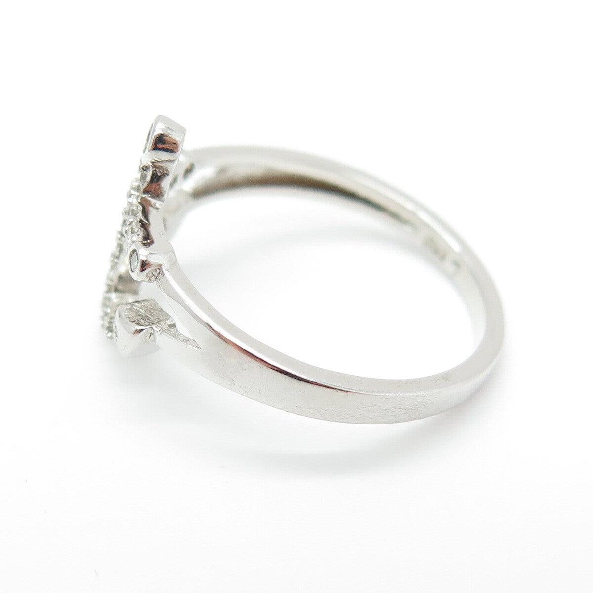 925 Sterling Silver Round-Cut C Z Anchor Ring Size 6.75