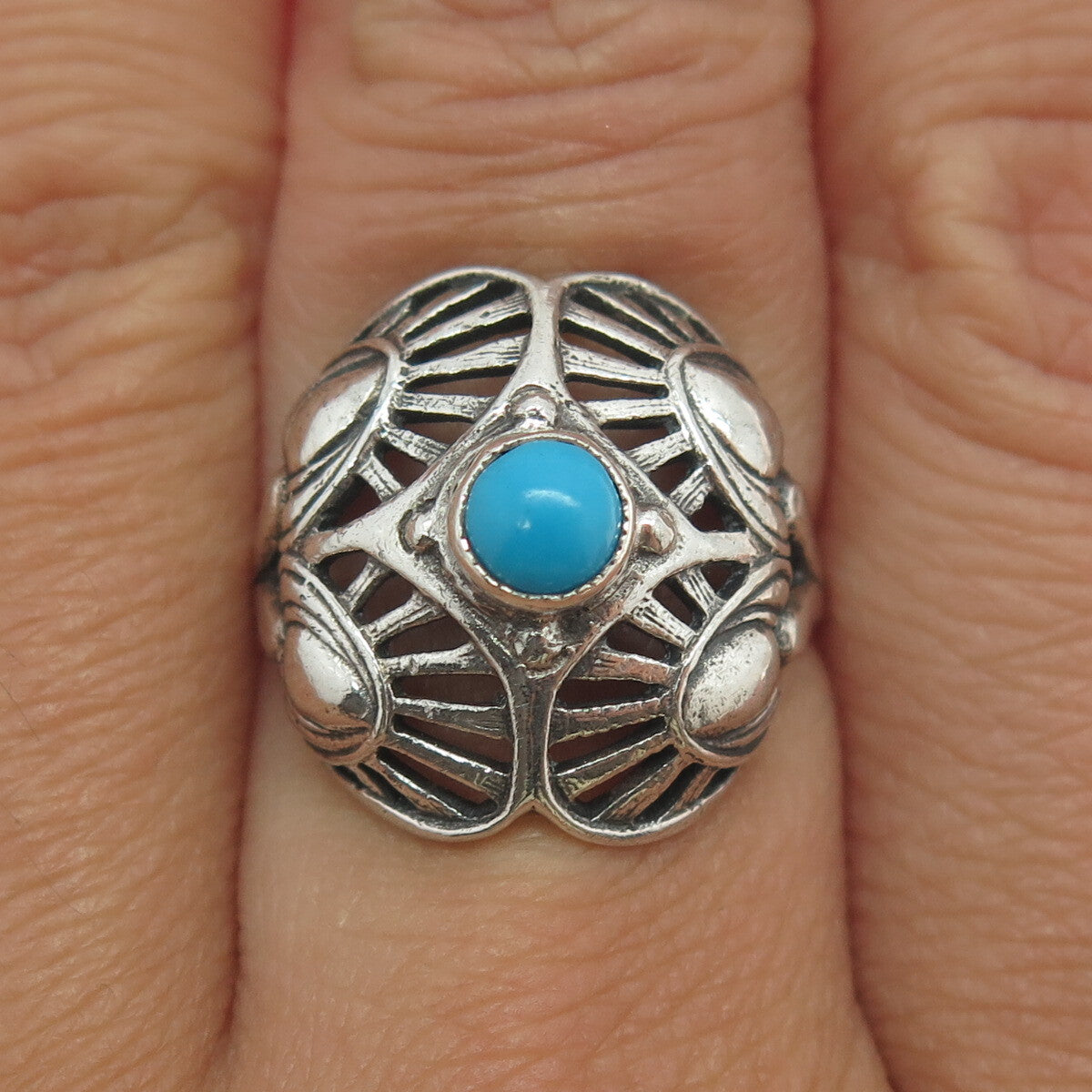 800 Silver Vintage Real Bisbee Turquoise Flower Dome Ring Size 7