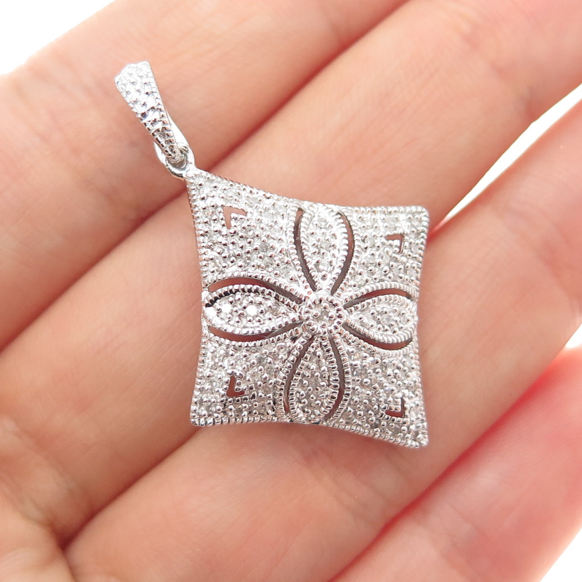 925 Sterling Silver Real Round-Cut Diamond Flower Charm Pendant