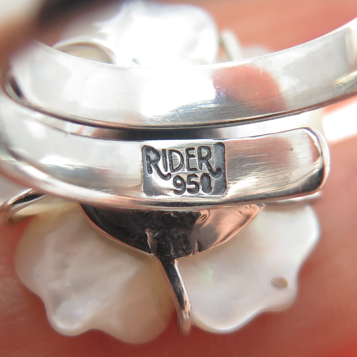 RIDER 950 Silver Vintage Real Carved MOP Flower Adjustable Ring Size 8.5