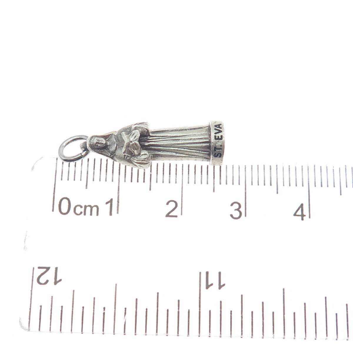 CREED 925 Sterling Silver Vintage St. Eva Minimalist 3D Charm Pendant
