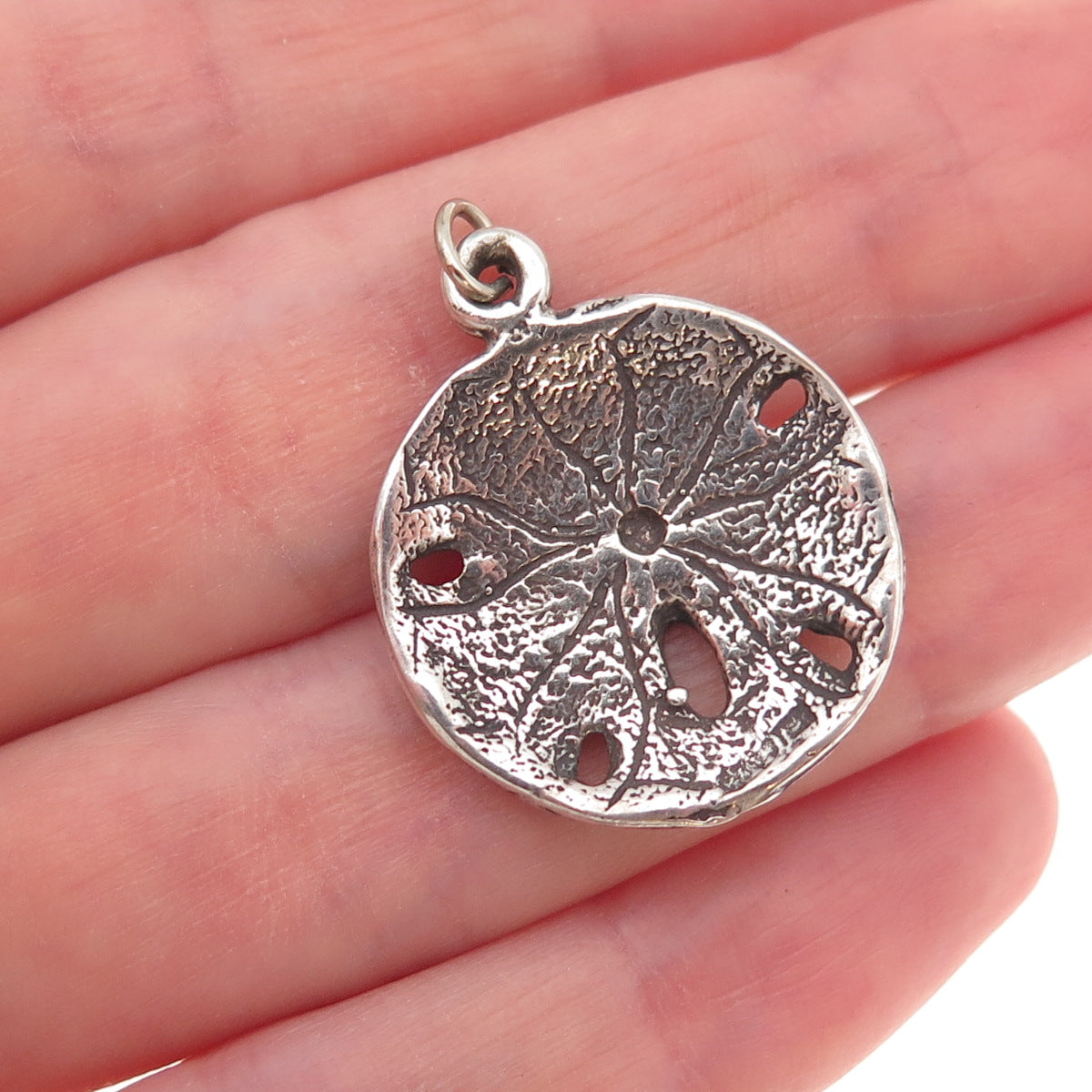 925 Sterling Silver Vintage Sand Dollar Oxidized Charm Pendant
