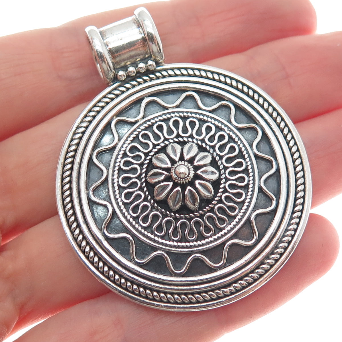 DOUG PAULUS 925 Sterling Silver Vintage Modernist Flower Oxidized Pendant