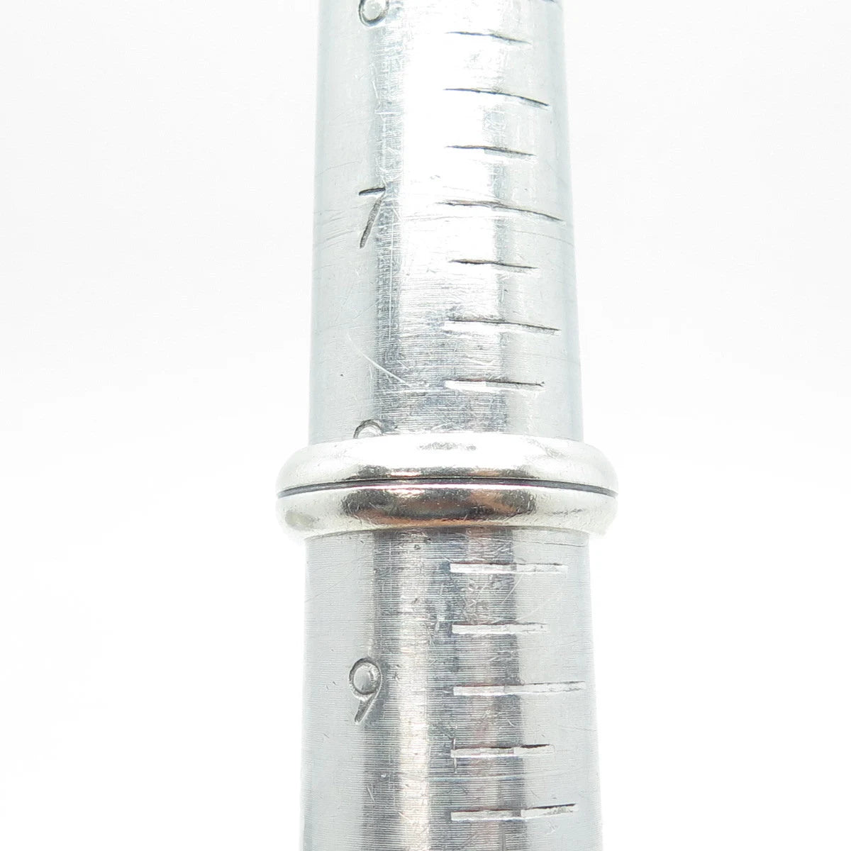 925 Sterling Silver Vintage Lined Wedding Band Ring Size 8.25