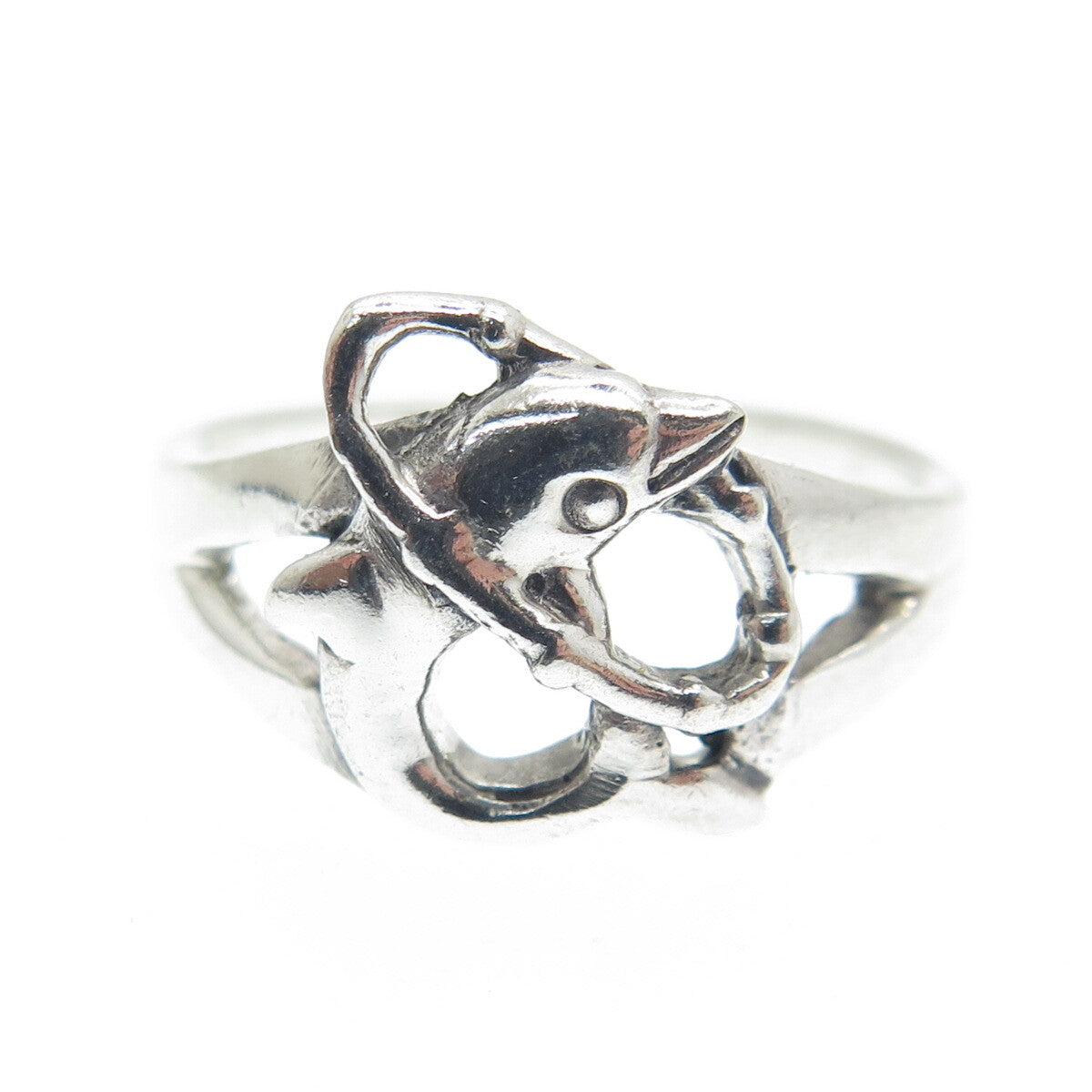 925 Sterling Silver Vintage Dolphin Jumping Through Hoop Ring Size 6.25