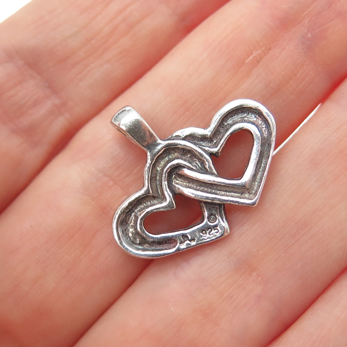 925 Sterling Silver Vintage Interlocked Couple Heart Oxidized Mini Charm Pendant