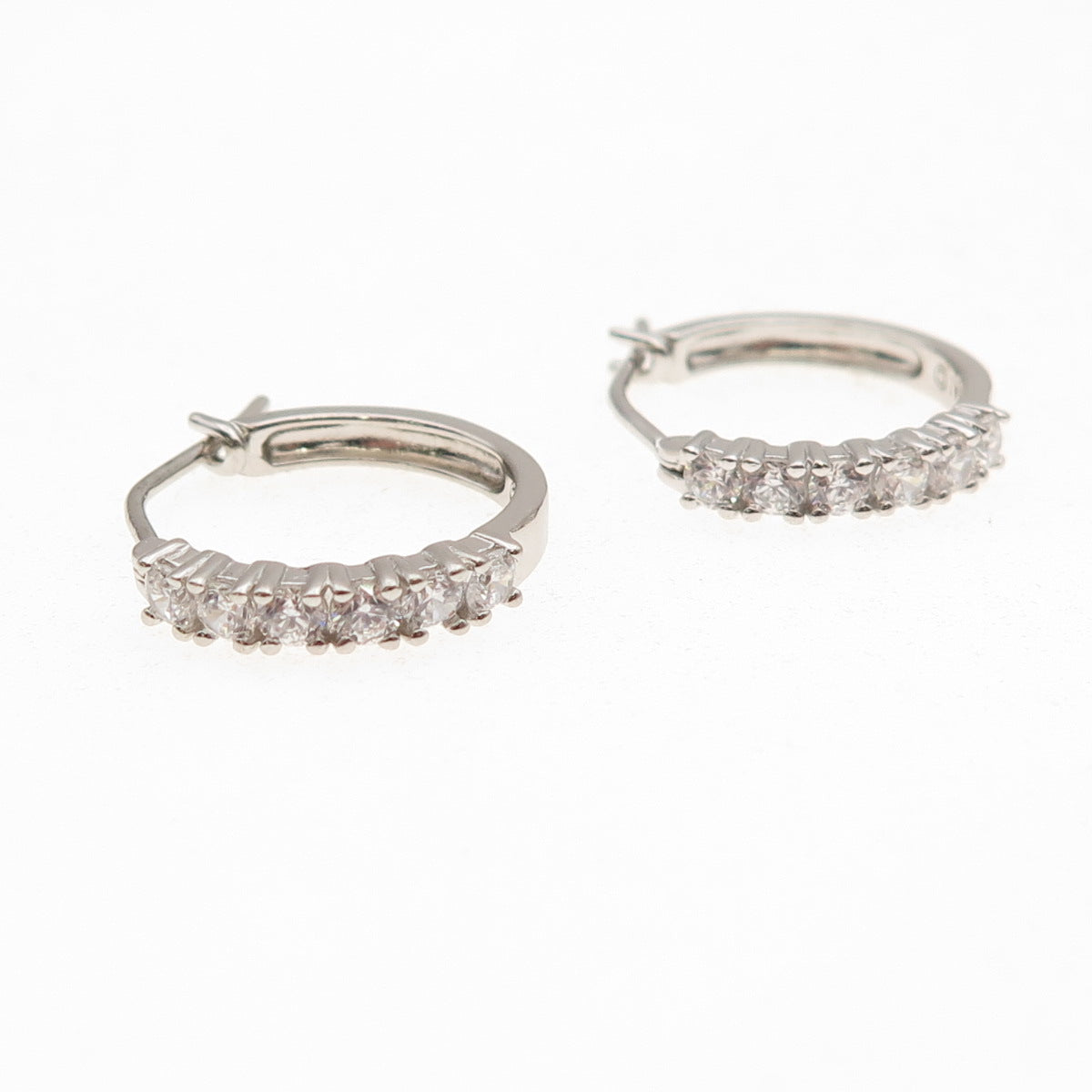 Sai 925 Sterling Silver Round-Cut C Z Hoop Earrings