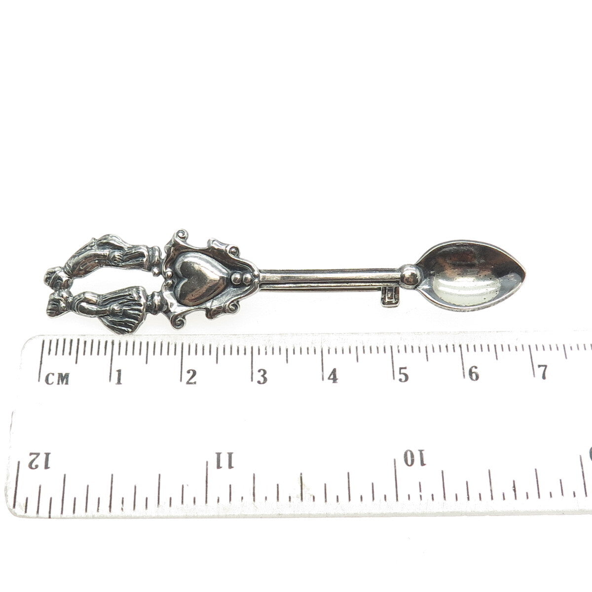 925 Sterling Silver Antique Art Deco Couple Kiss Oxidized Salt Spoon Pin Brooch