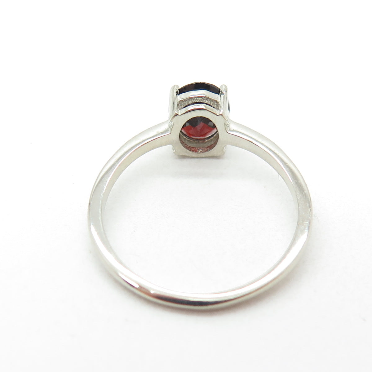 DAZZLERS 925 Sterling Silver Real Oval-Cut Red Garnet Ring Size 7