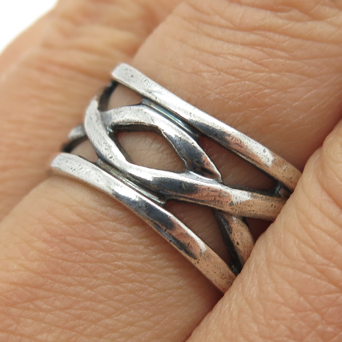 925 Sterling Silver Vintage Crisscross Oxidized Ring Size 9