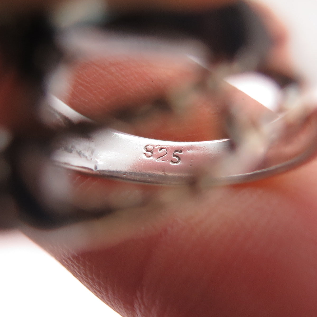 925 Sterling Silver 2-Tone Vintage Real Red Garnet Modernist Ring Size 5.75