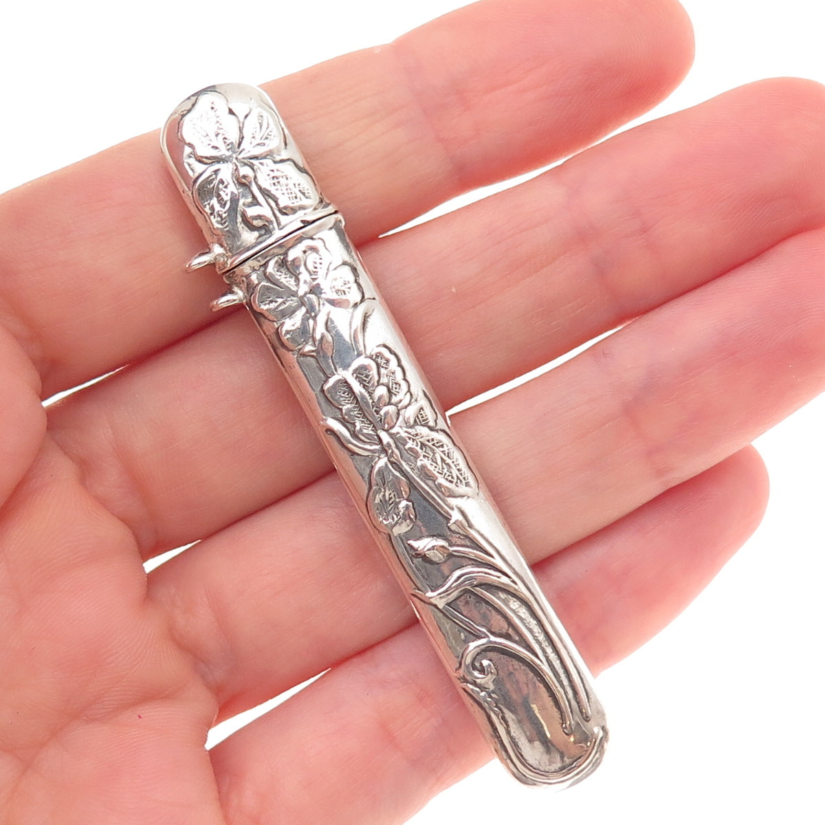 925 Sterling Silver Vintage Floral Repousse Oxidized Needle Case