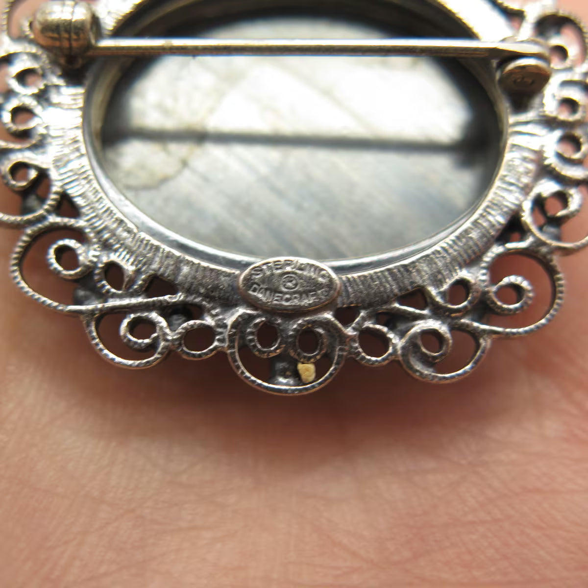 925 Sterling Silver Vintage Danecraft Real Hematite Gemstone Ornate Pin Brooch