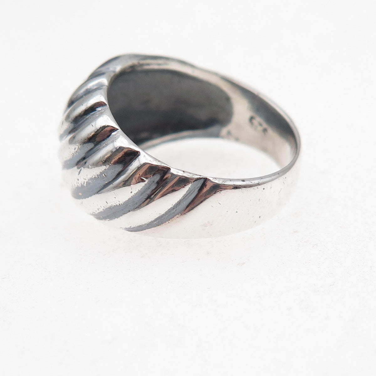 925 Sterling Silver Vintage Modernist Oxidized Ring Size 7.5