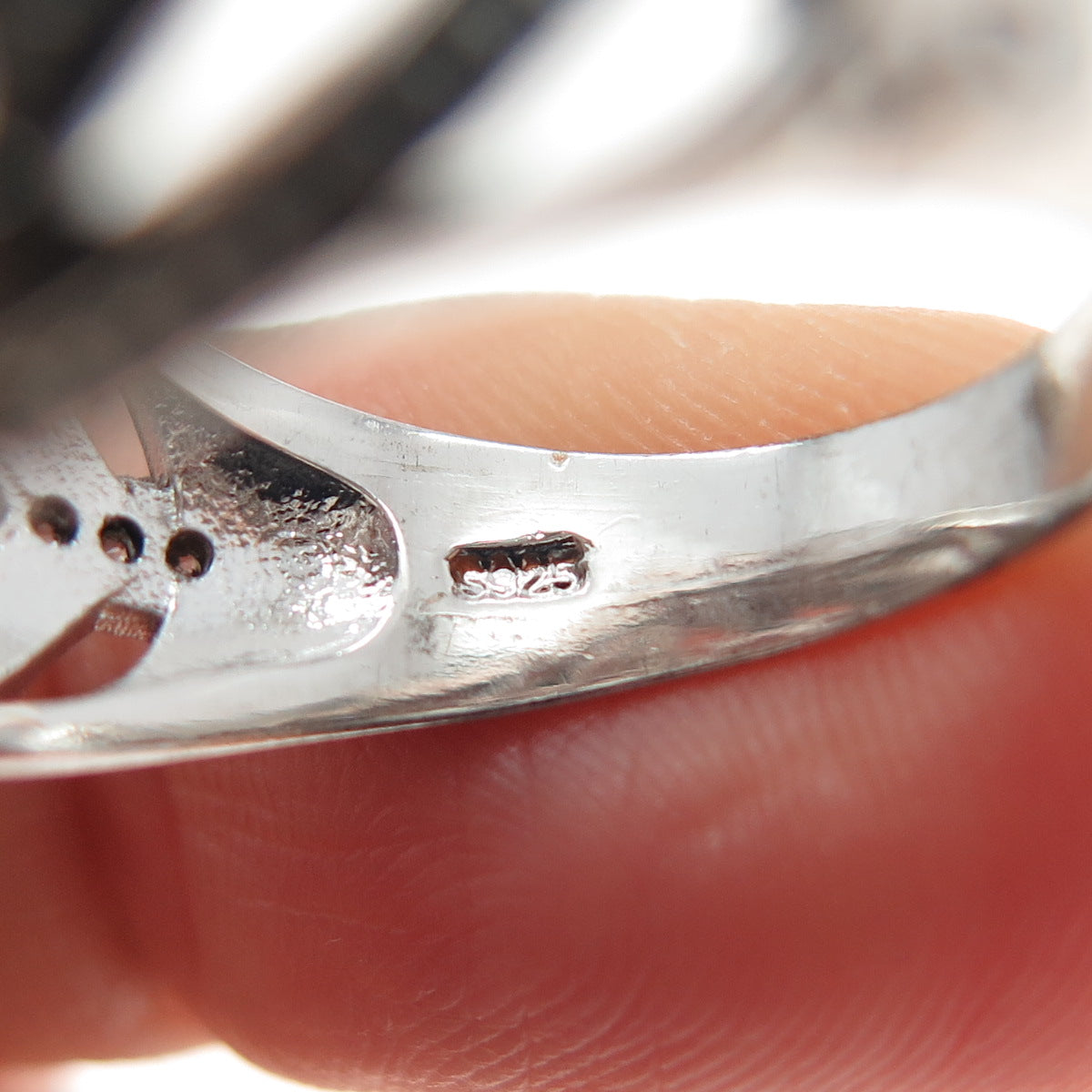 925 Sterling Silver 2-Tone Round-Cut C Z Daisy Flower Ring Size 8.25