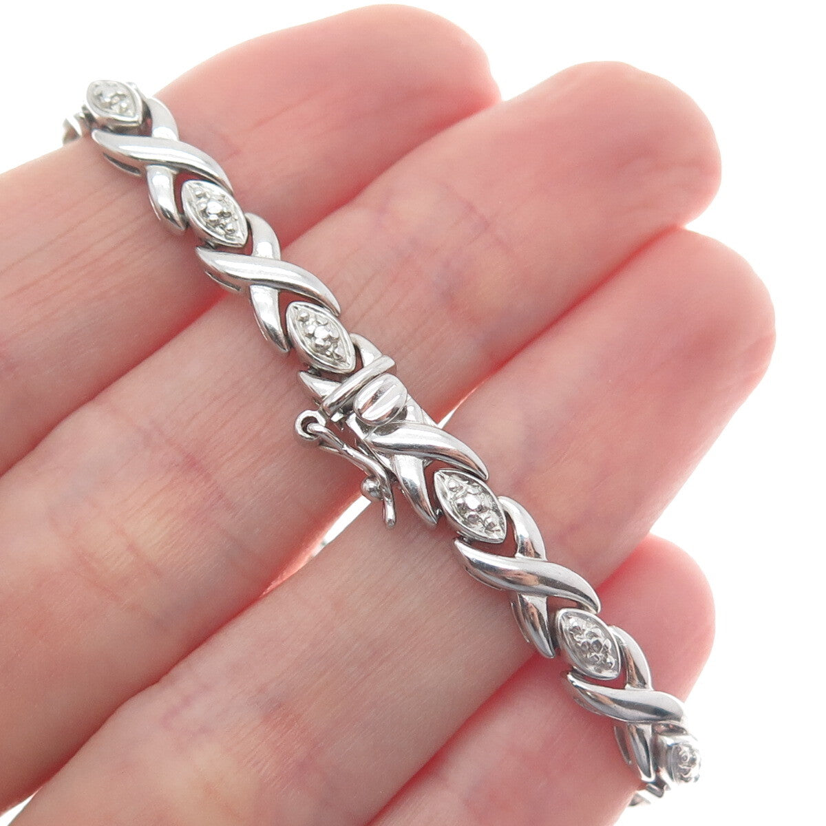 ROSS SIMONS 925 Sterling Silver Real Diamond Accent "XO" Link Bracelet 7.25"