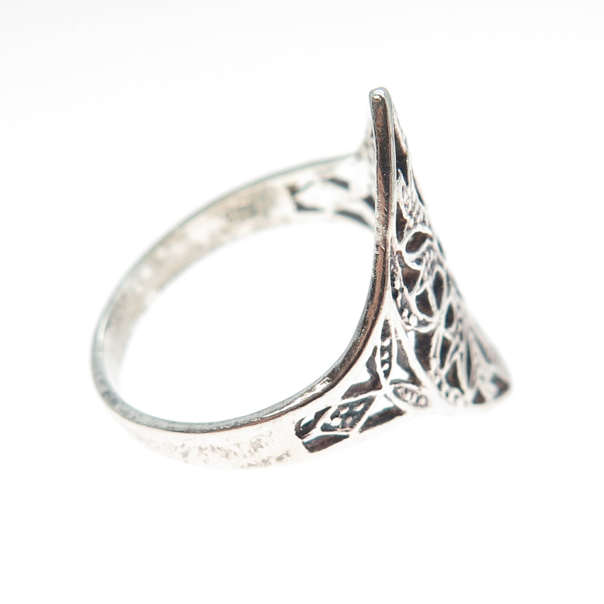 925 Sterling Silver Vintage Flower Oxidized Ring Size 8