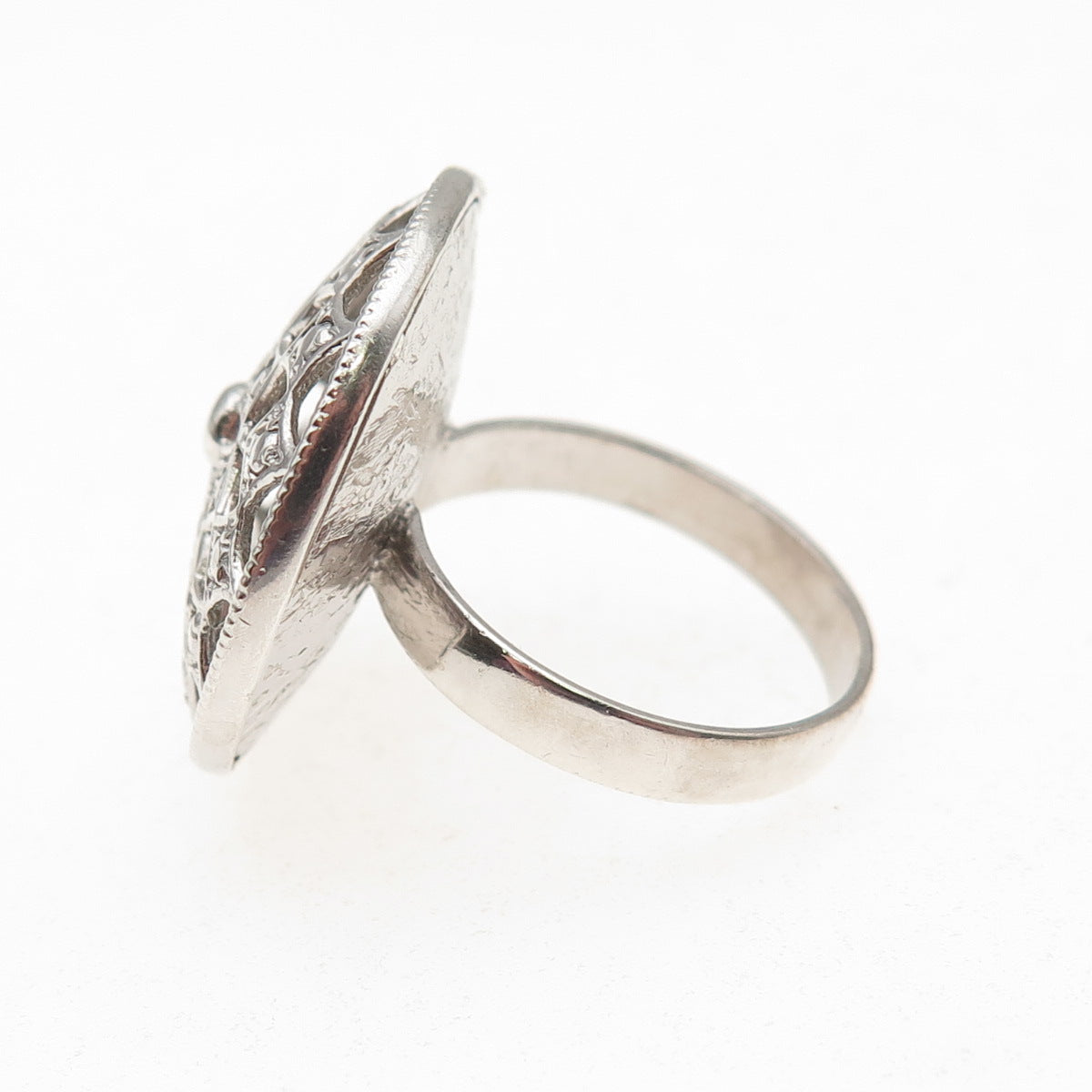 925 Sterling Silver Floral Dome Ring Size 6