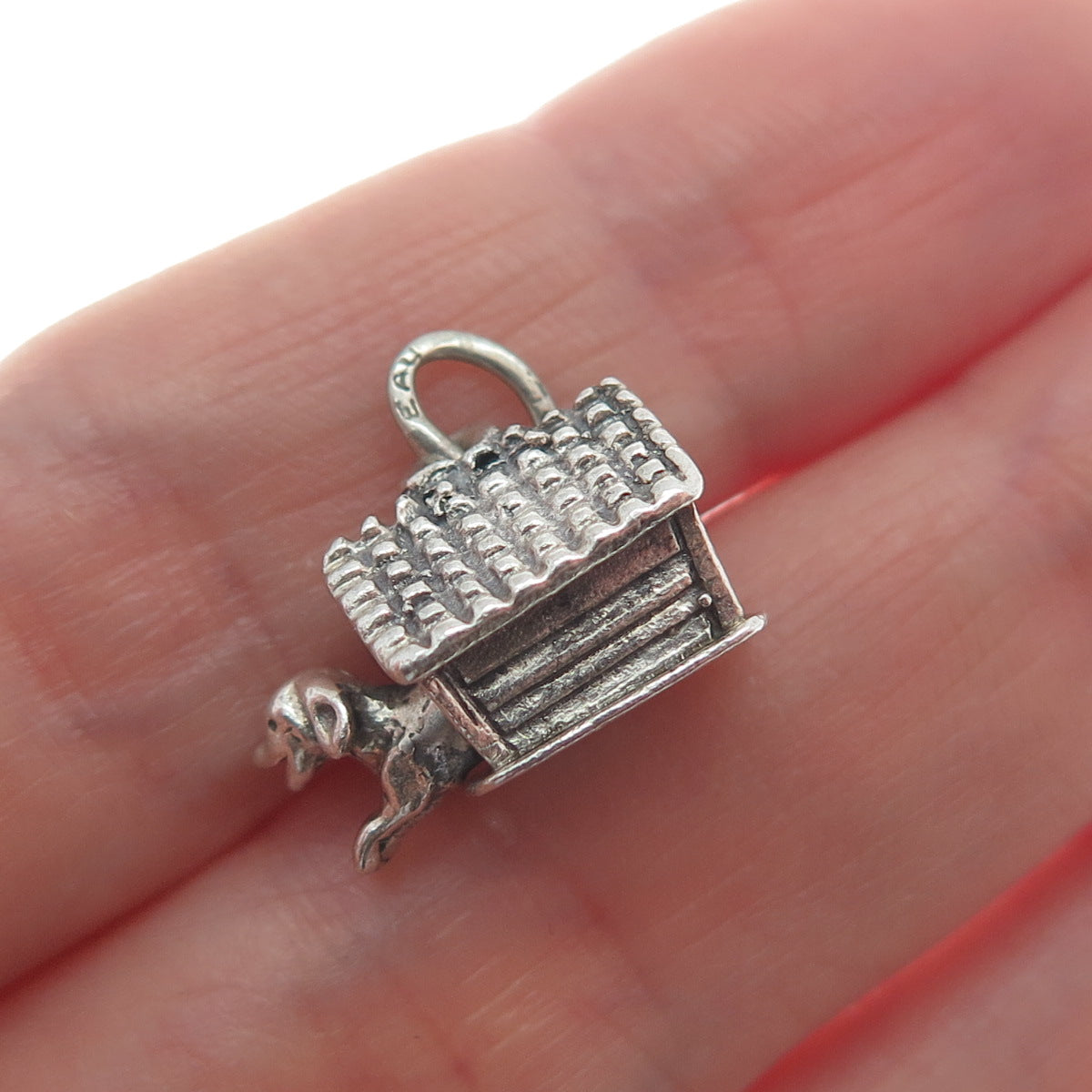 BEAU 925 Sterling Silver Vintage Dog House Minimalist 3D Charm Pendant