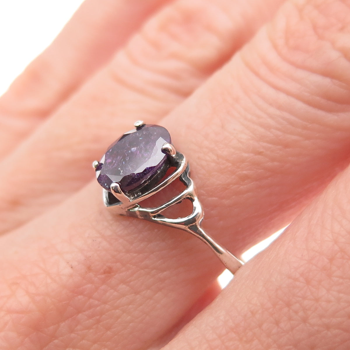 925 Sterling Silver Vintage Real Oval-Cut Amethyst Heart Oxidized Ring Size 9.25