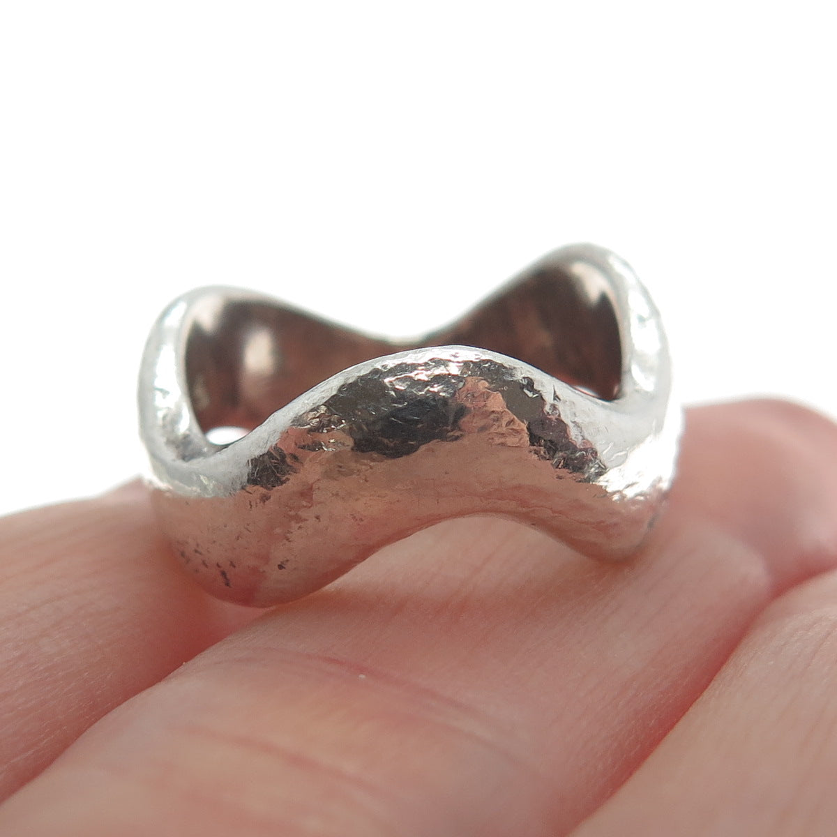 925 Sterling Silver Vintage Modernist Wavy Band Ring Size 6