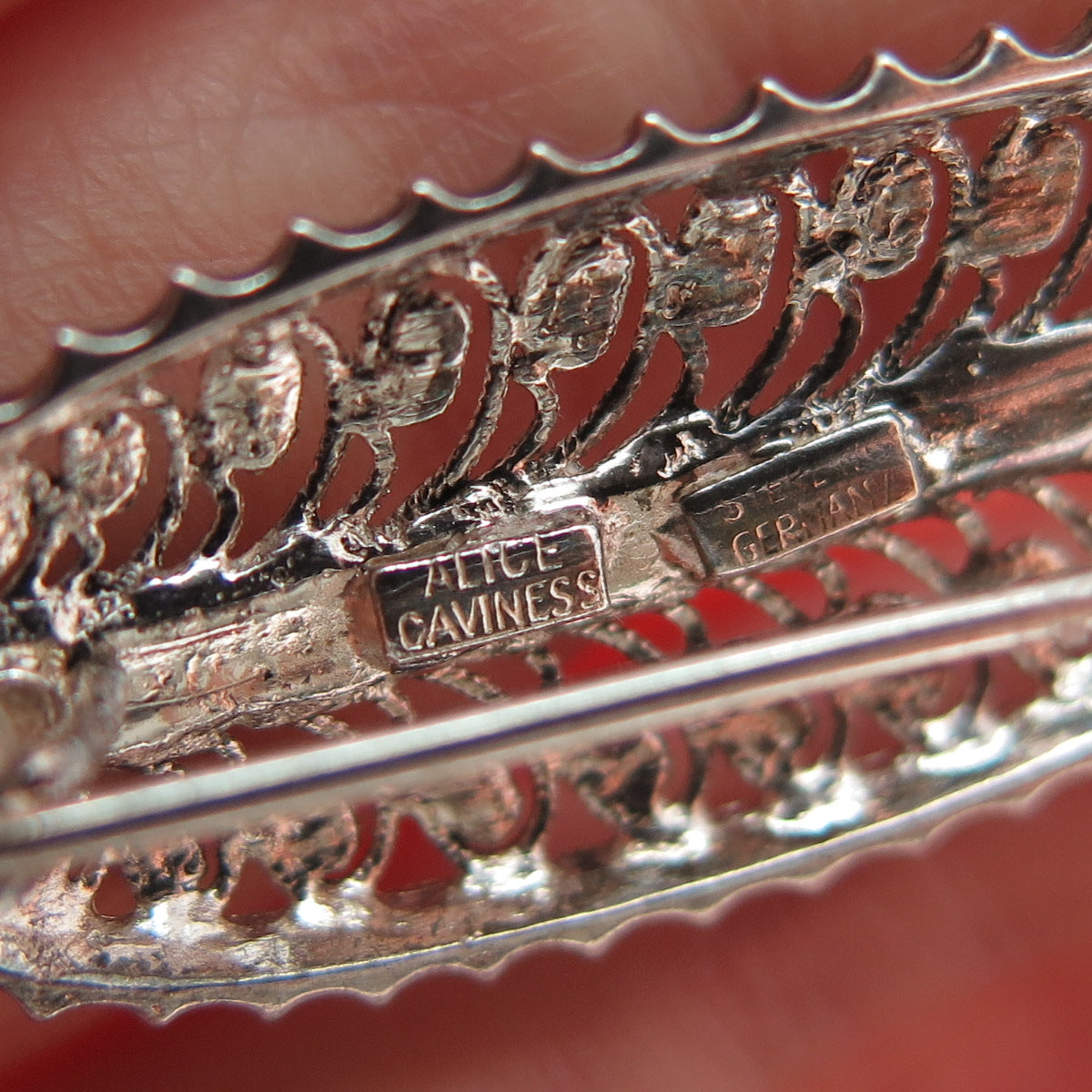 ALICE CAVINESS 925 Sterling Silver Antique Germany Feather Filigree Pin Brooch