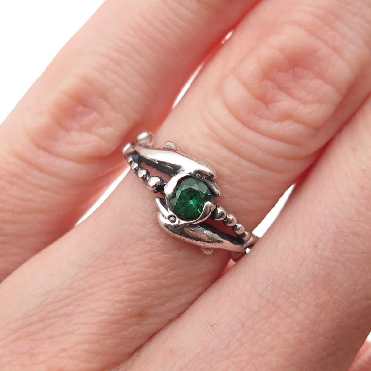 925 Sterling Vintage Real Chrome Diopside Dolphin Couple Oxidized Ring Size 4.75