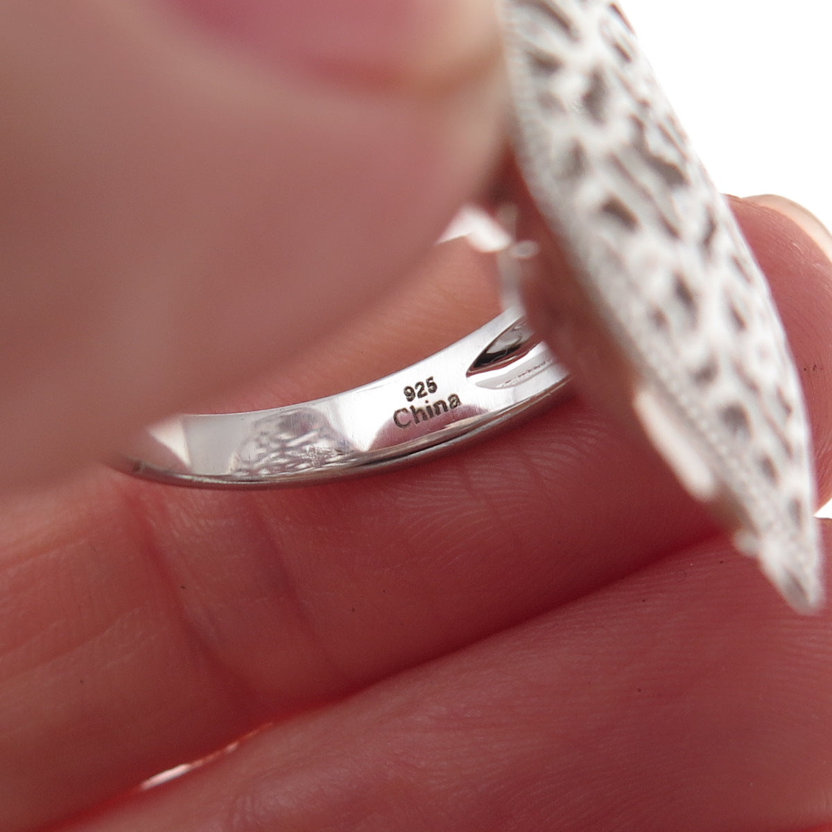 925 Sterling Silver Floral Ornate Ring Size 7