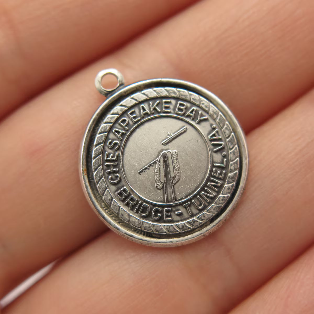 925 Sterling Silver Vintage Bruce "Bridge–Tunnel" Pendant