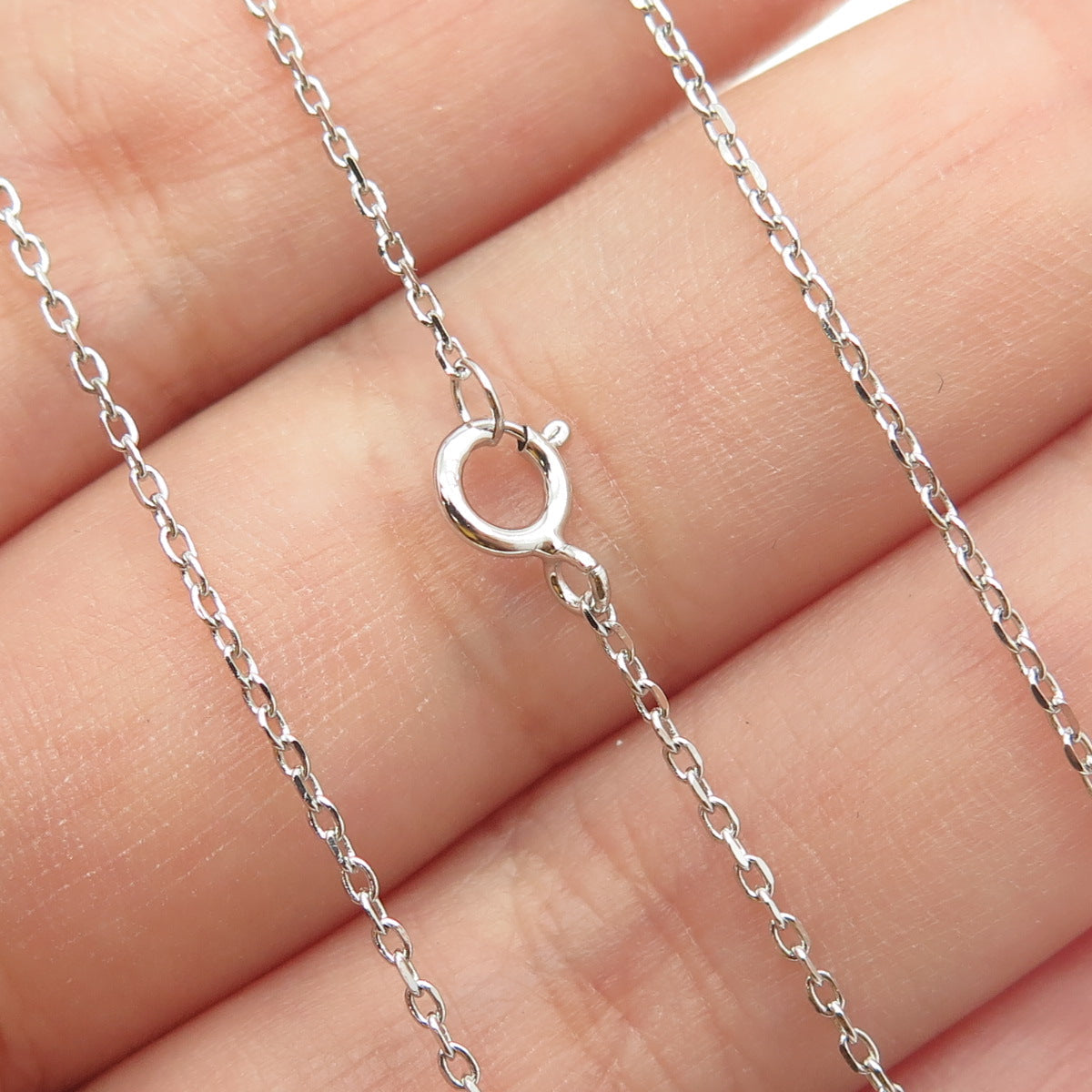 925 Sterling Silver Round-Cut C Z Letter "L" Cable Chain Necklace 16-18"