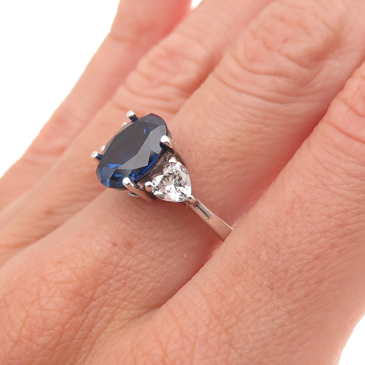 925 Sterling Silver Vintage Lab-Created Sapphire & C Z Ring Size 8