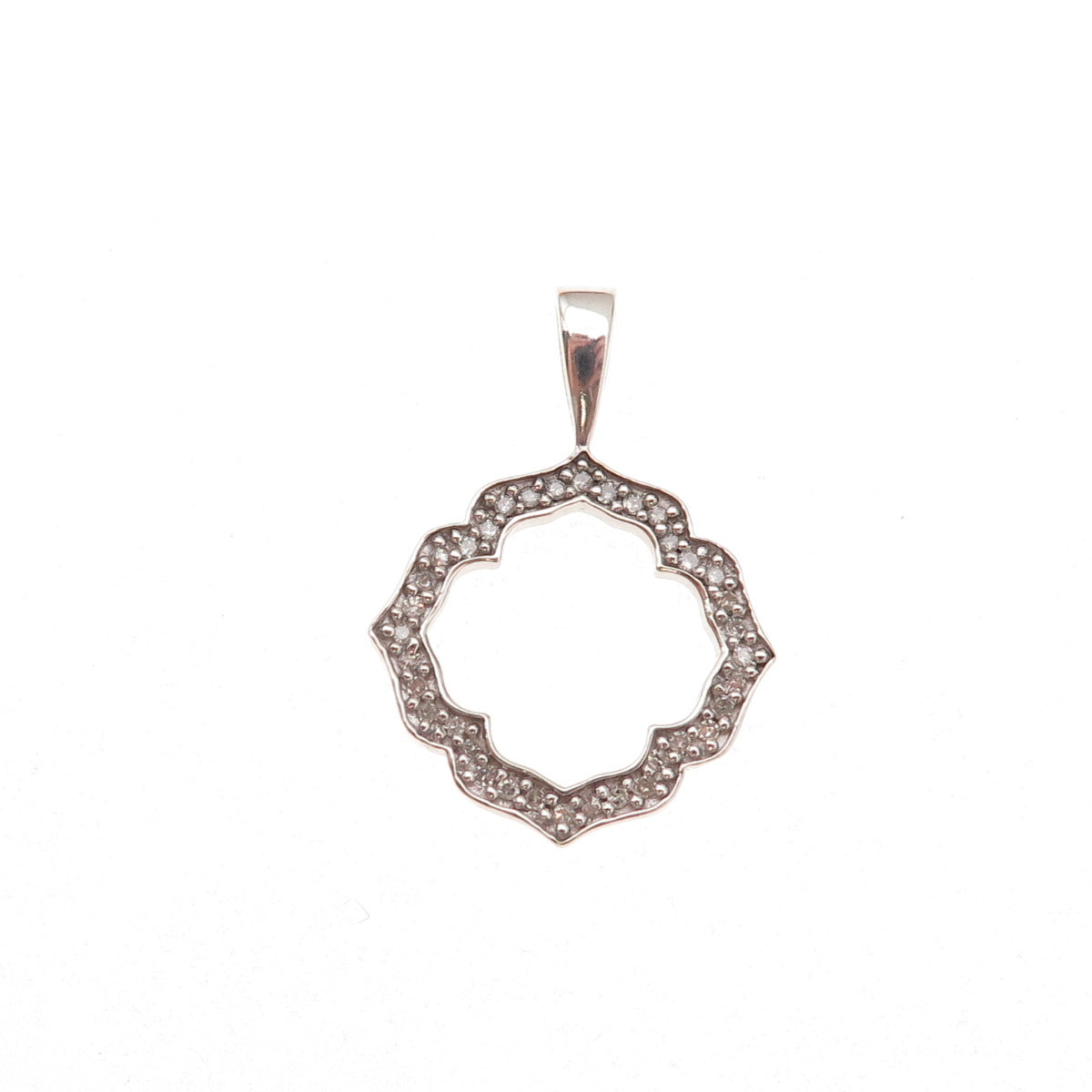 Heng Ngai 925 Sterling Silver Real Round-Cut Diamond Floral Charm Pendant