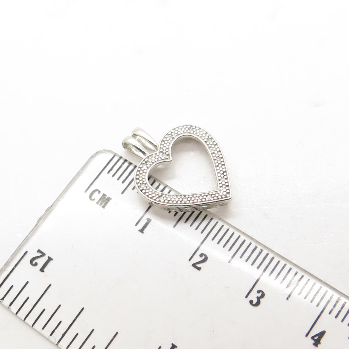 925 Sterling Silver Real Round-Cut Diamond Heart Pendant