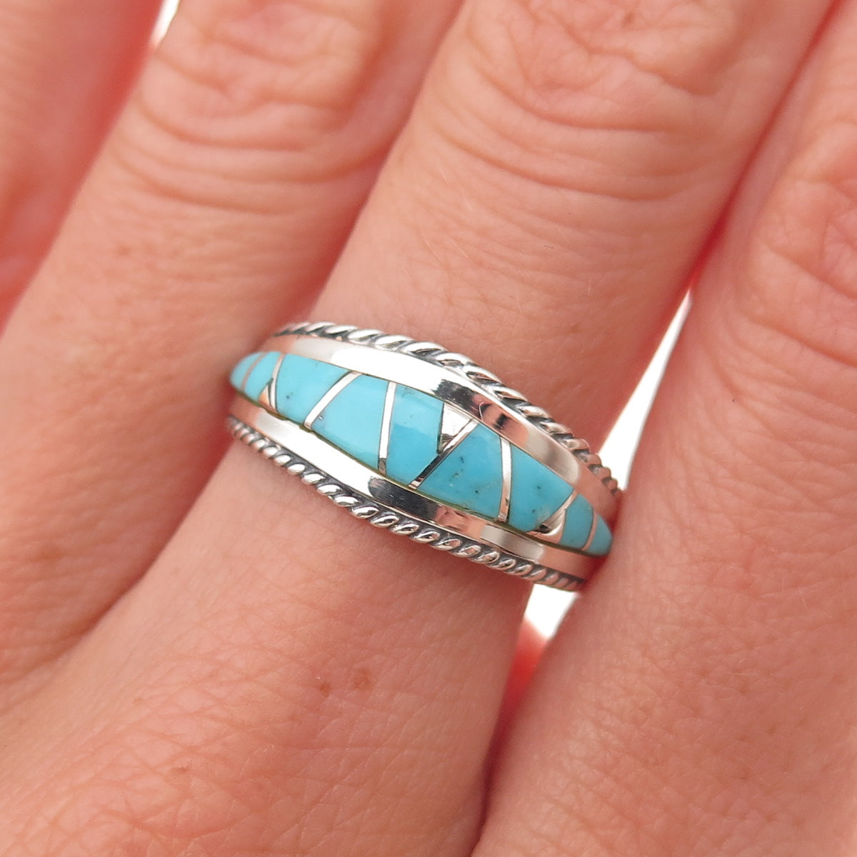 925 Sterling Silver Vintage Real Turquoise Zig Zag Oxidized Ring Size 8.25