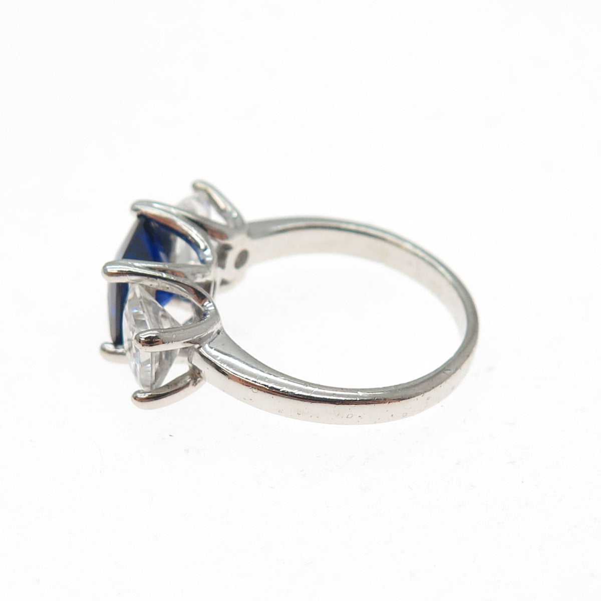 JCM Jacmel Mauritius 925 Sterling Princess-Cut Blue & White C Z Ring Size 5.25